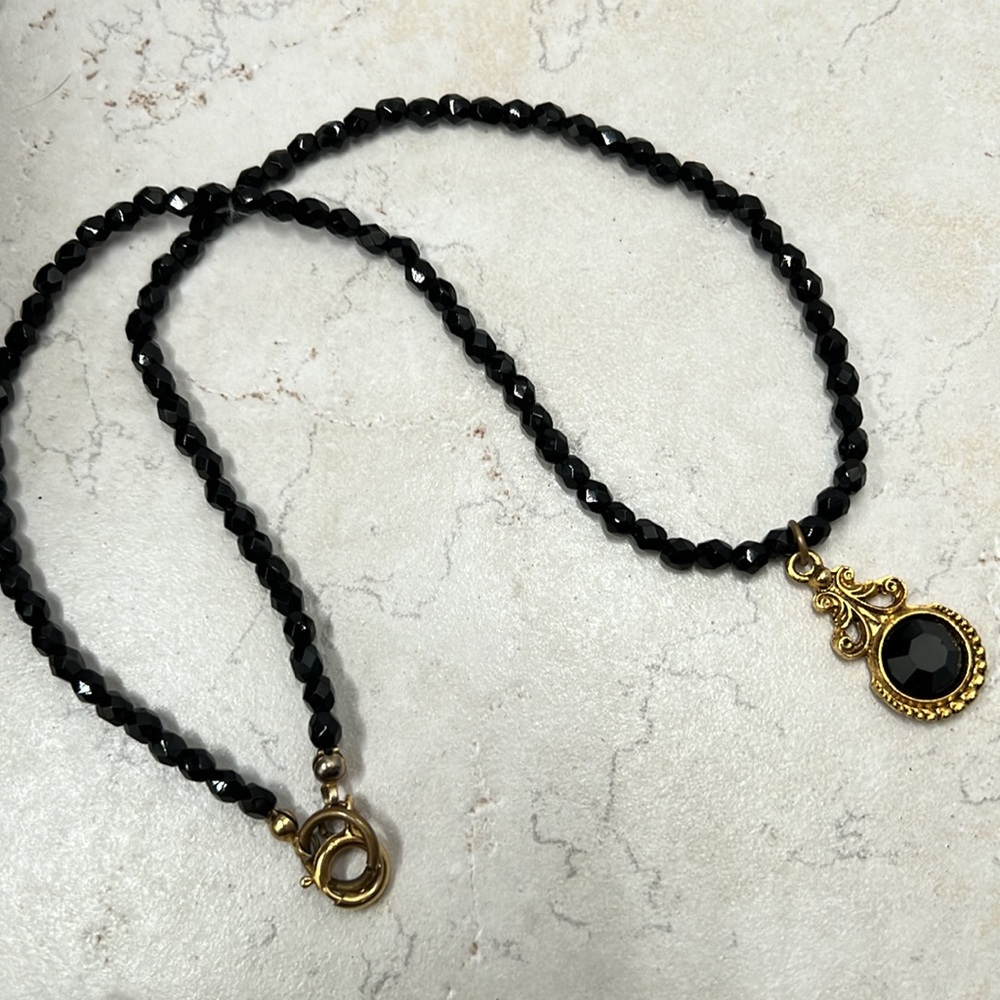 Vintage Maeve Carr Black Necklace.